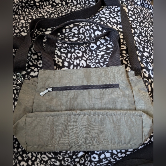 Kipling Elysia Satchel in Green Moss - Picture 3 of 7